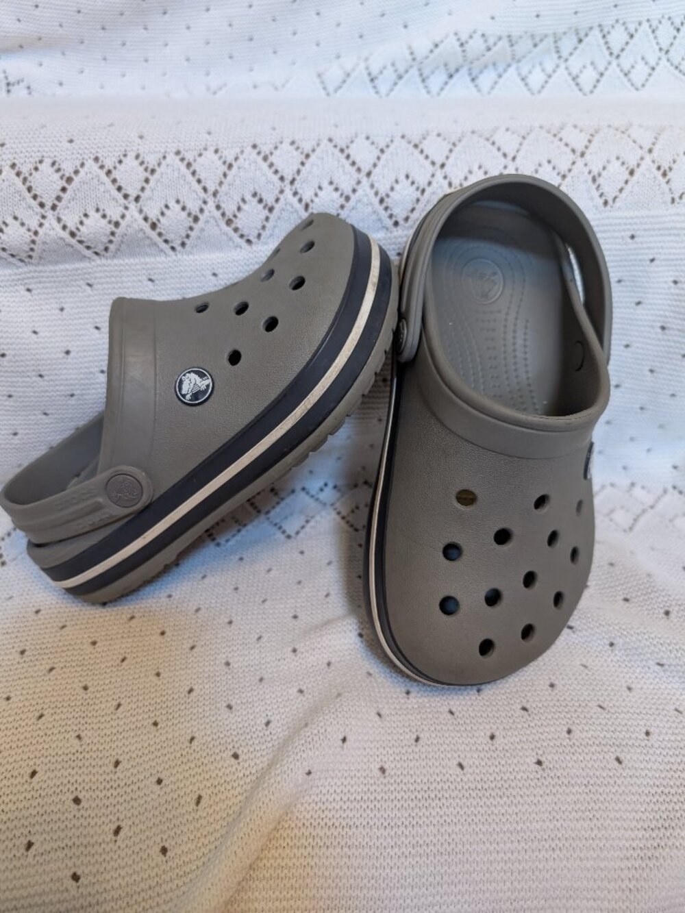 Gray Crocs Classic Clogs size J1